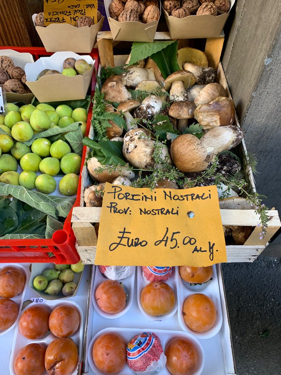 Tuscany Farmers Market